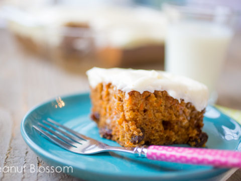 Easy Carrot Cake With Cream Cheese Frosting - Peanut Blossom